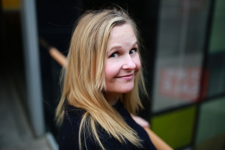 Debuterer med spenning satt til kongelige kretser: Tove Taalesen er klar med romanen «Dronningen» denne sommeren.