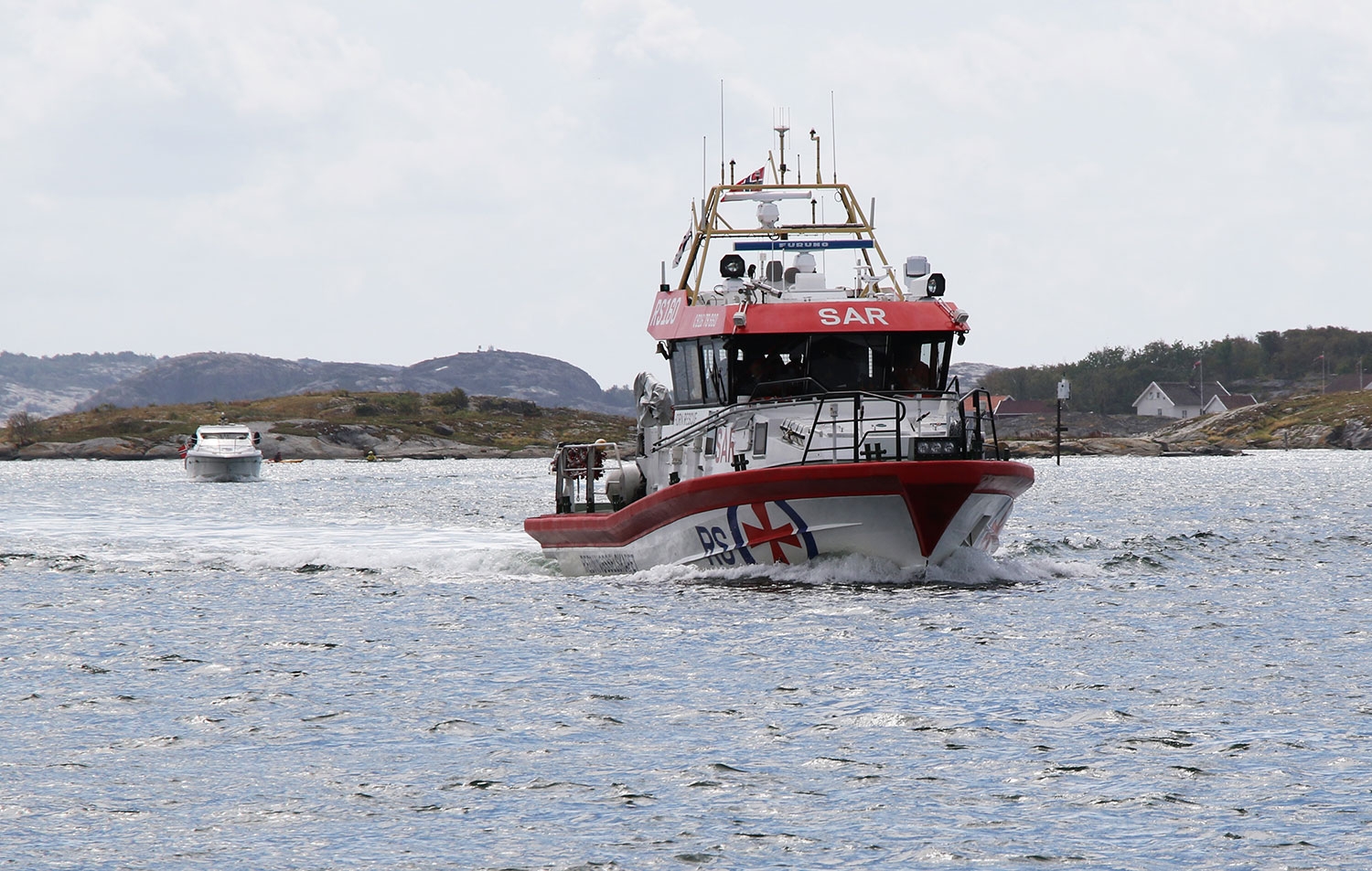 I januar 2024 døde åtte personer i drukningsulykker i Norge. Redningsselskapet oppfordrer alle som skal ut i båt, på isen eller ferdes langs sjøen, til å ta forholdsregler.