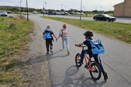 Skolestart: Nå skal 600 000 barn ut på veien