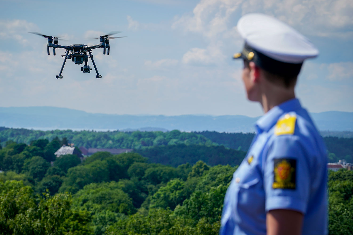 Tre politidistrikter har deltatt i et pilotprosjekt og har siden september 2019 brukt droner ved operative hendelser, Troms, Trøndelag og Agder. 